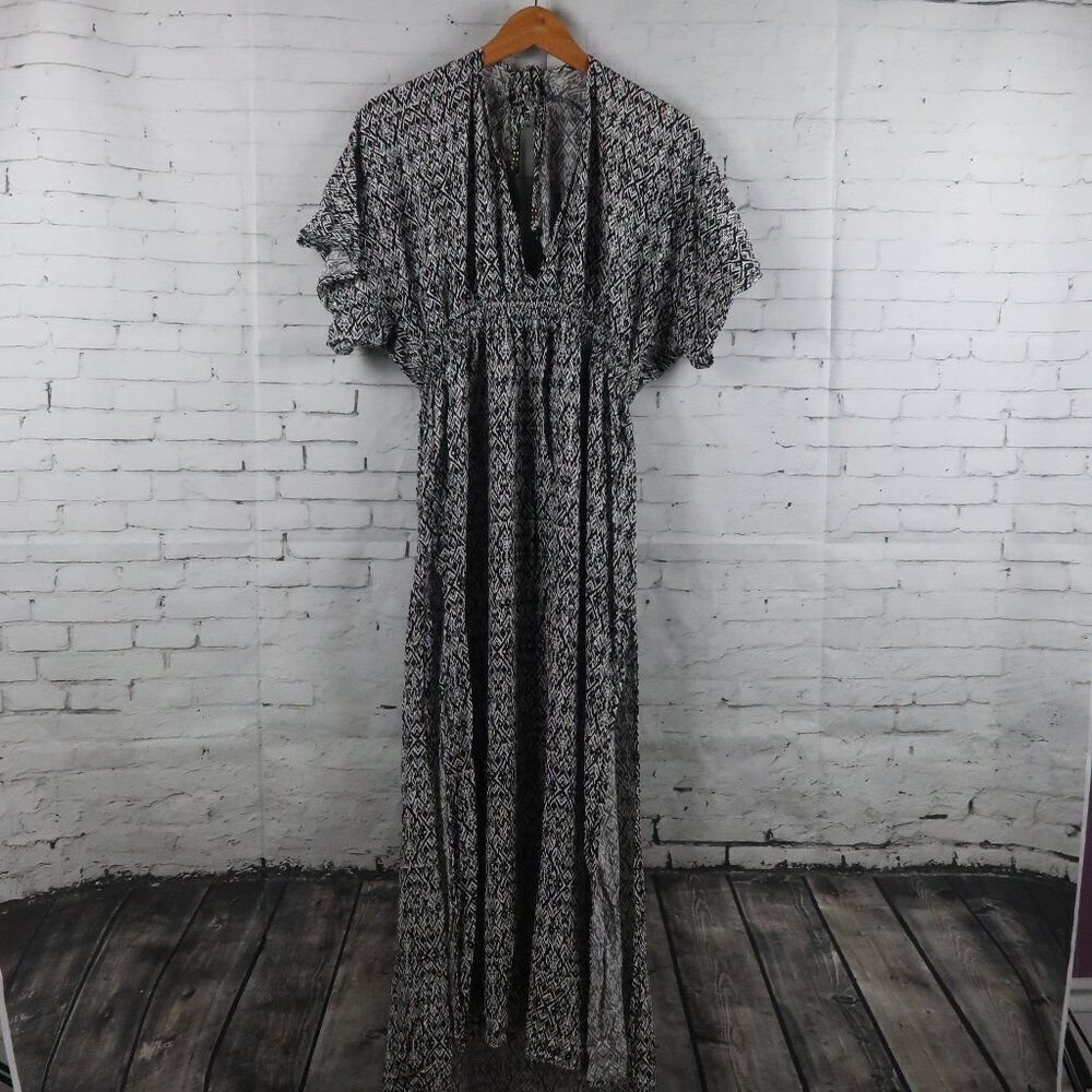 PAPAYA BLACK & WHITE V NECK AZTEC DESIGN SHORT SLEEVE MAXI DRESS SIZE 14